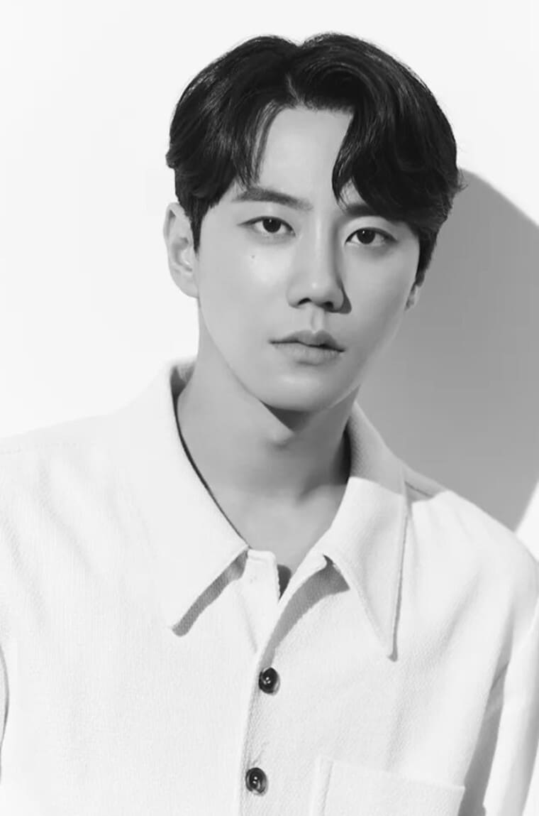 가수-겸-배우-이준영