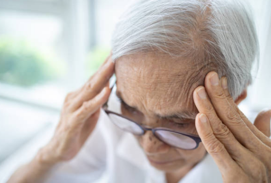 이석증 증상, 자가치료법, 원인 총정리 (2024ver)