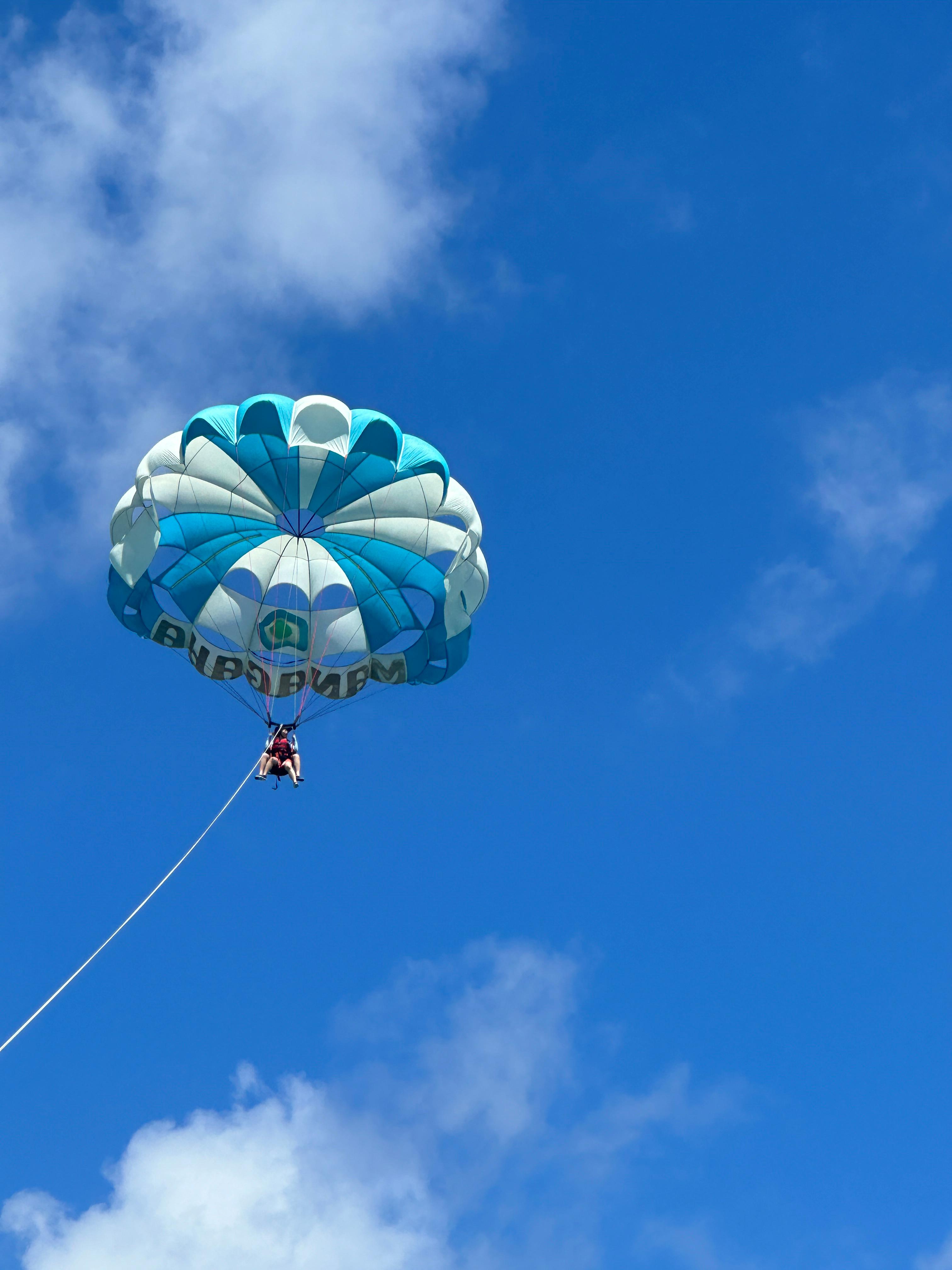 마나가하섬 패러세일링1
