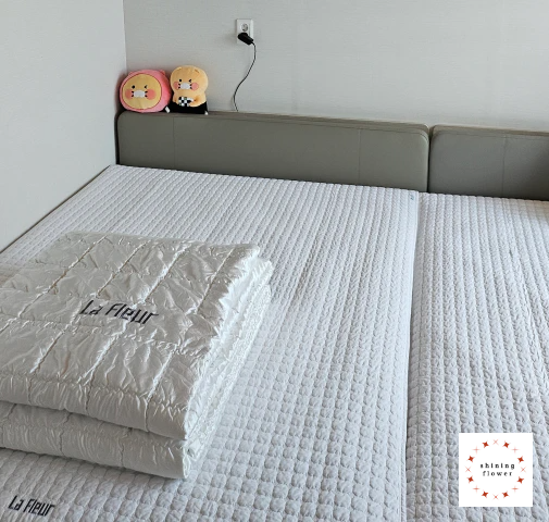 라플레르 풀빌라-1층 저상형 침대 왼편