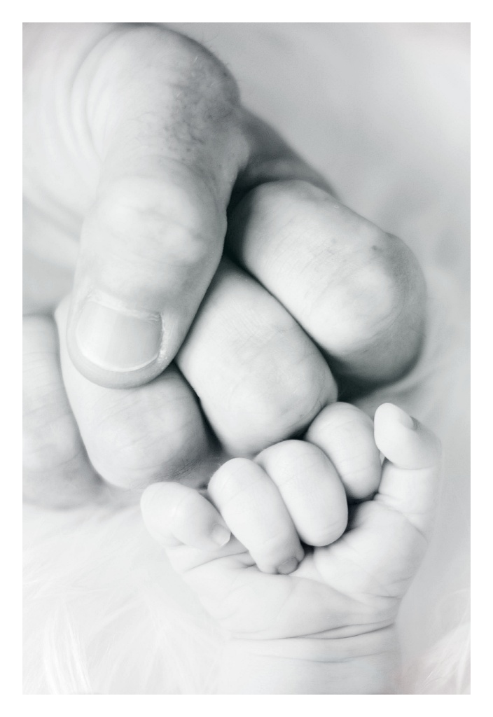 신혼부부의 첫 아기 출산