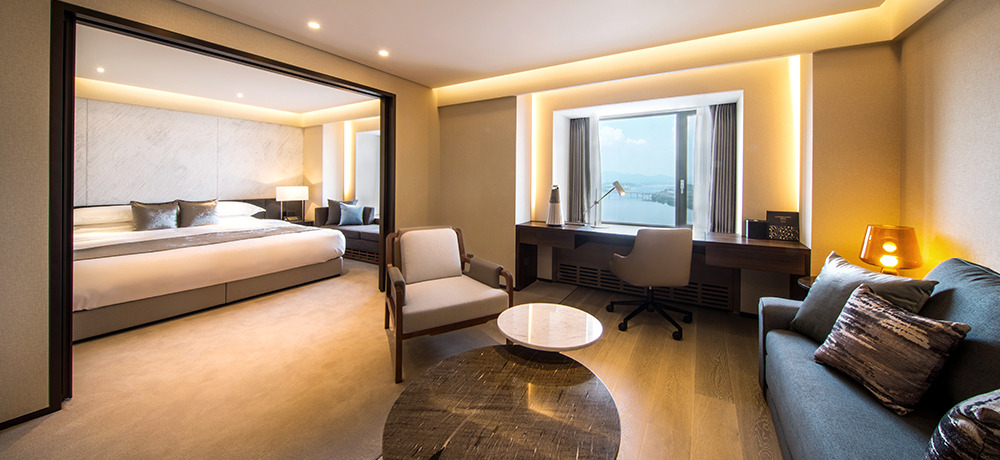 그랜드워커힐 서울 : 소개 / 관광 / 객실 / 부대시설 / 어메니티