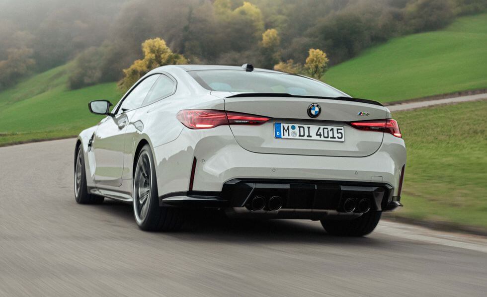 2025 BMW M4 포토