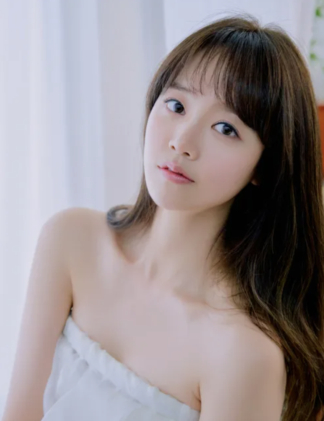 배우 신고은