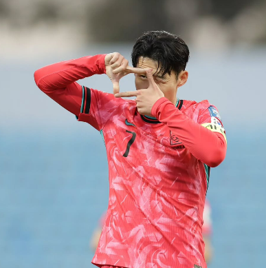 손흥민 토트넘 잔류