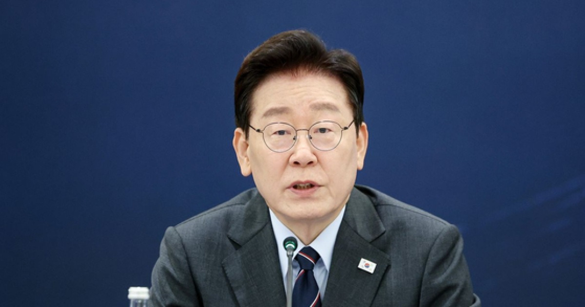 대통령 지지율 리얼미터