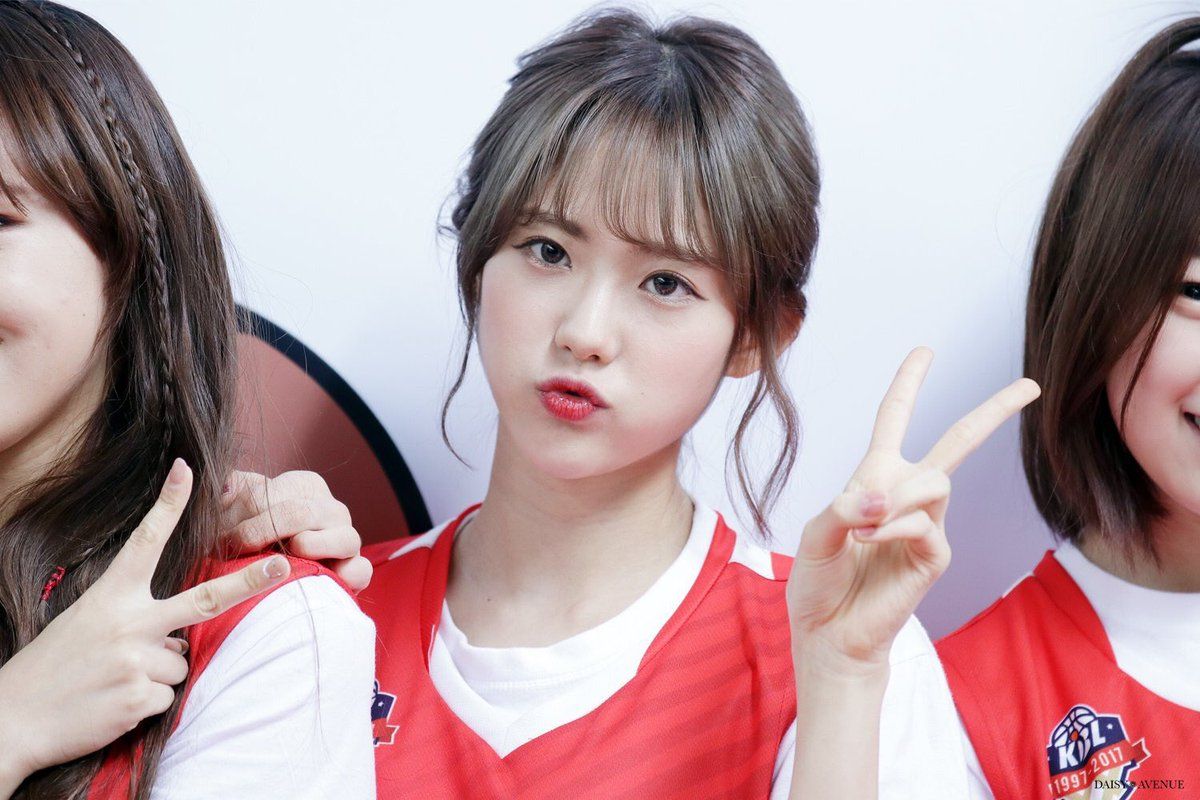 우주소녀 루다 인스타그램 사진 몸매