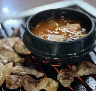 금순 할매 연탄불 돼지갈비