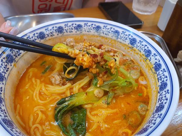 우육미엔-딴딴미엔