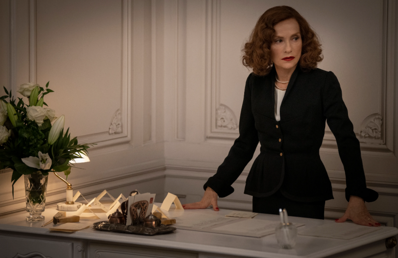 미시즈-해리스-파리에-가다-스틸컷16