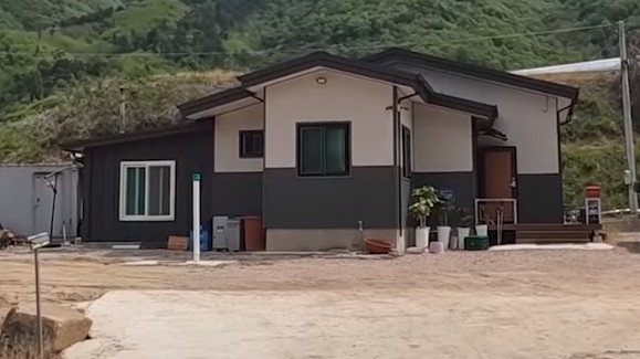 급매물 경북 전원주택 매매 - 구미시 고아읍 봉한리, 포항시 북구 양덕동, 영천시 화남면 선천리, 청도군 각남면 화리, 상주시 공성면