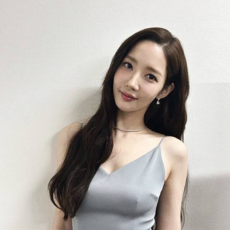 배우-박민영