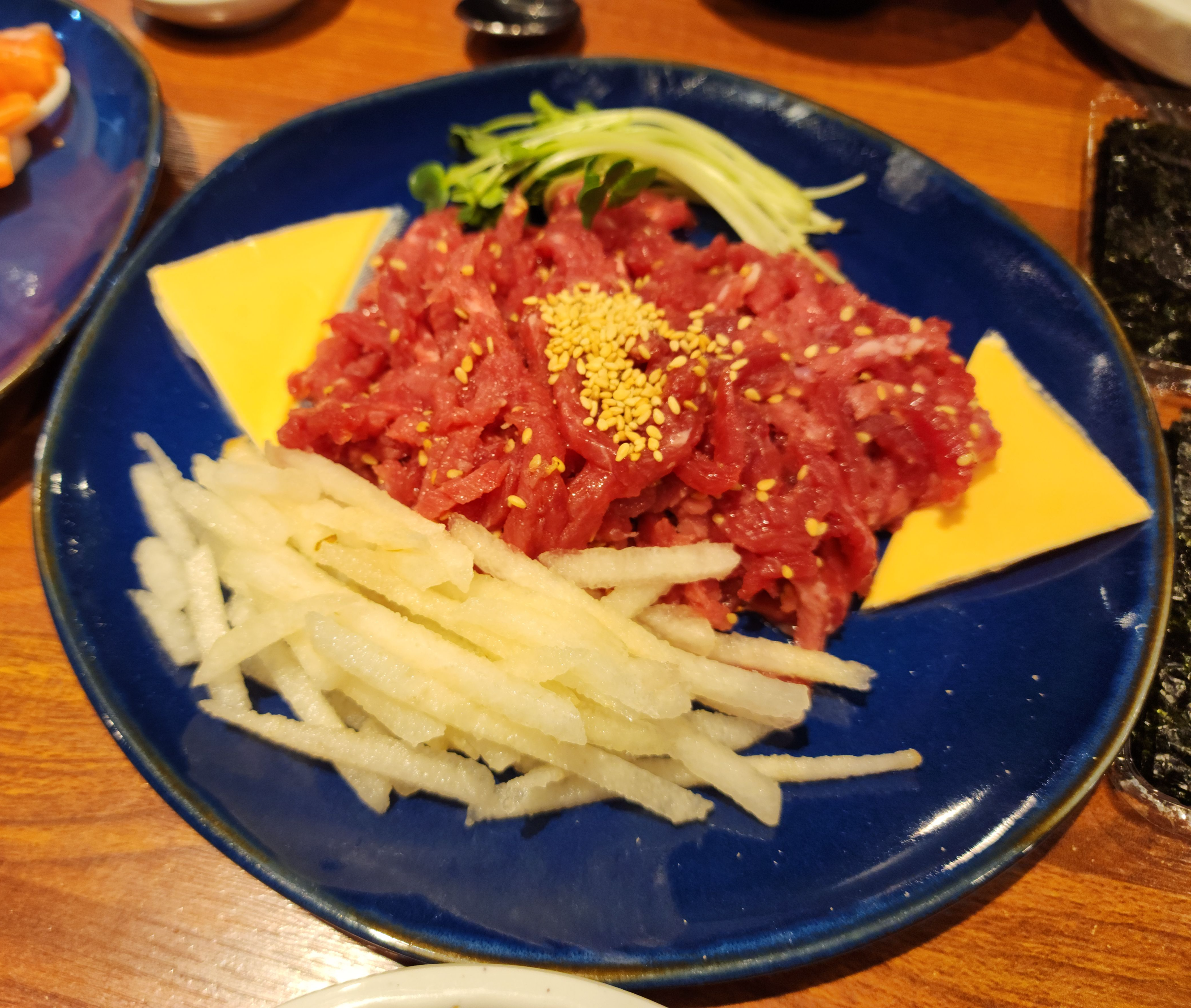 육회바른연어