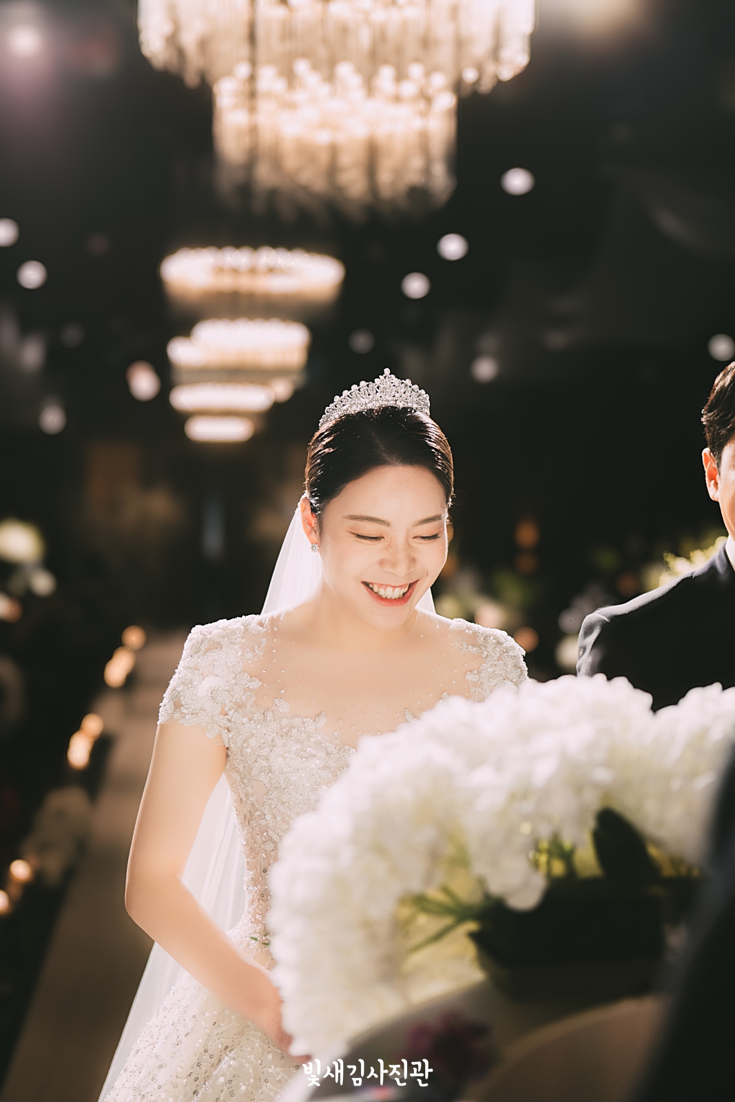 더컨벤션 송파문정 본식스냅 36