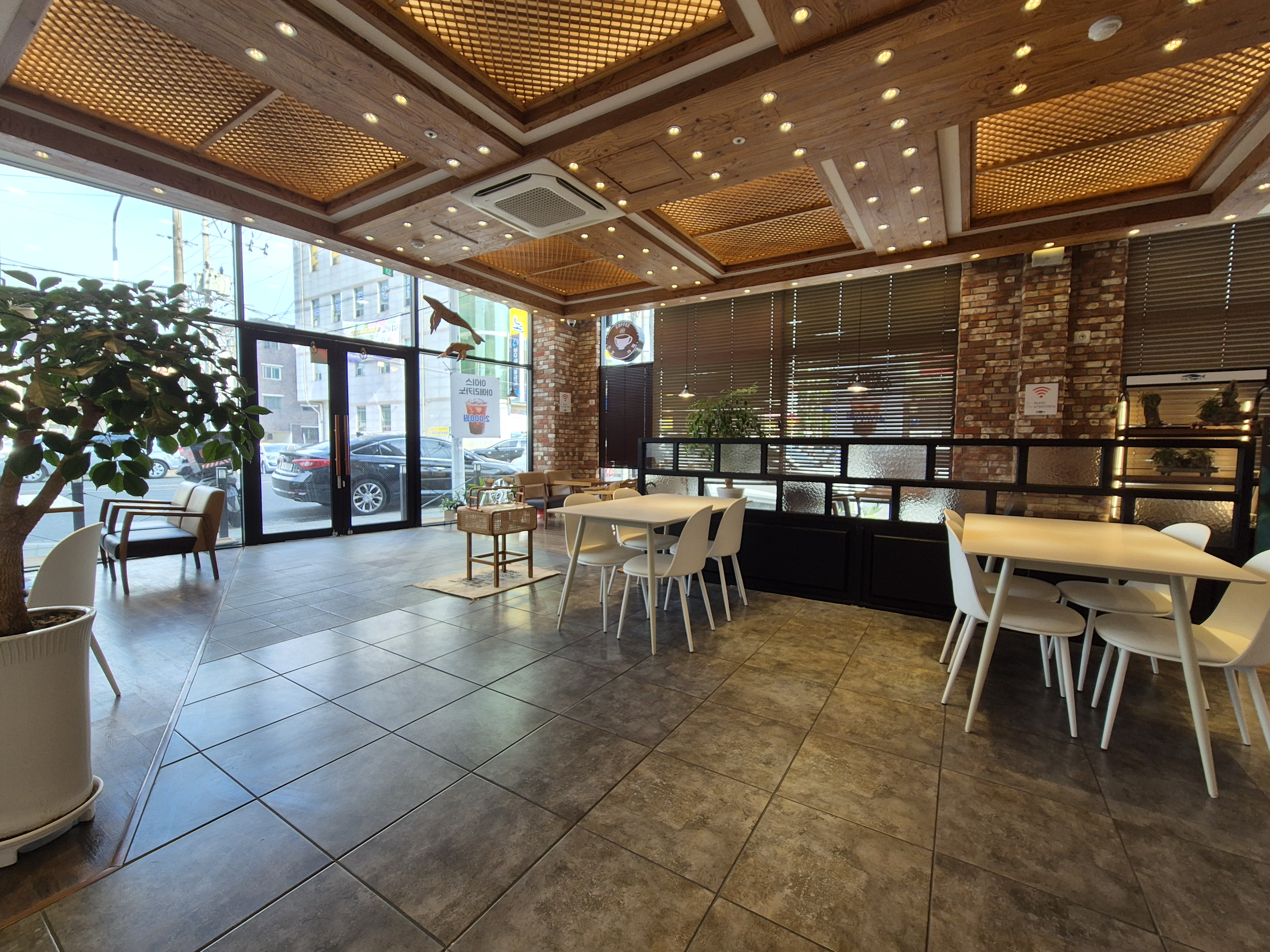 원내동 빙수 맛집 수호카페 실내2