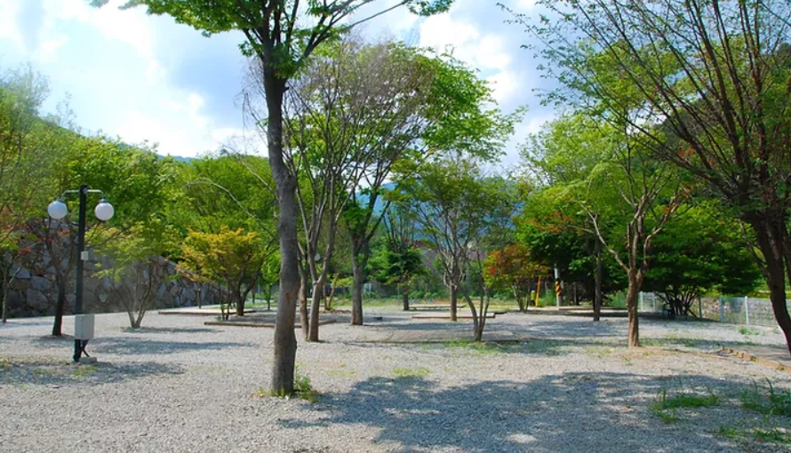경기-가평-포시즌-캠핑장-사진-입니다.