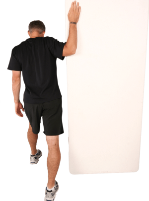 팔을-문에-대고-가슴스테레칭