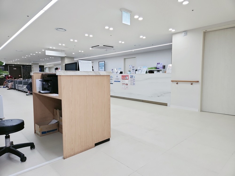 연제일신병원-대기실