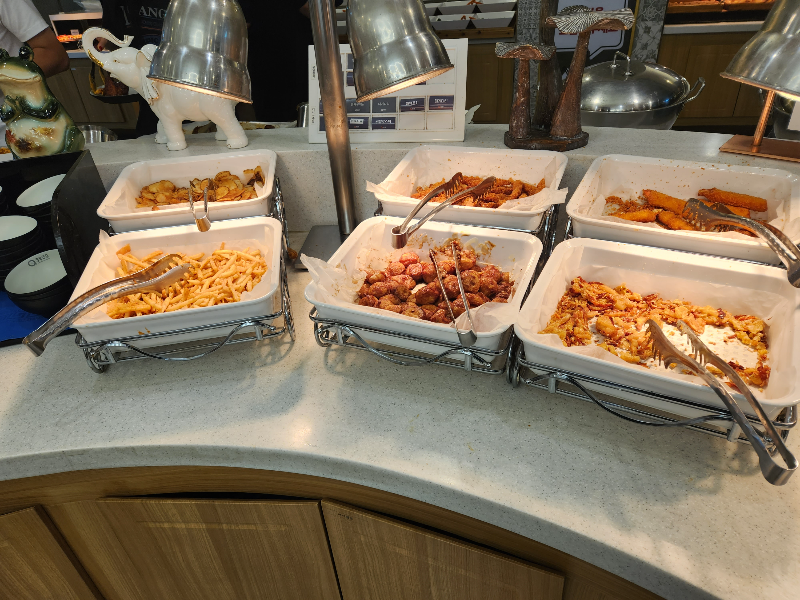 쿠우쿠우 상봉점