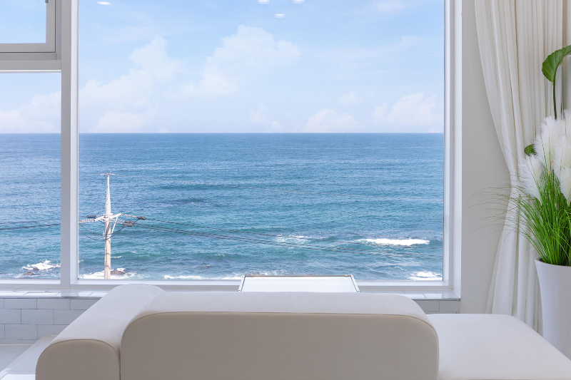 너에게 감동해 객실