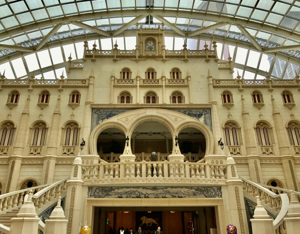 MGM Macau 대형 로비