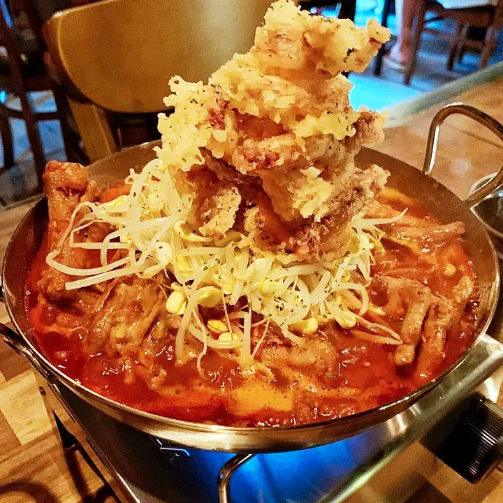 5만 원이면 끝 겨울 쇼핑 여행지 요리주점 창신동 동묘 맛집 추천 생방송투데이 닭볶음탕 닭발 오늘방송 떴다 동네방네