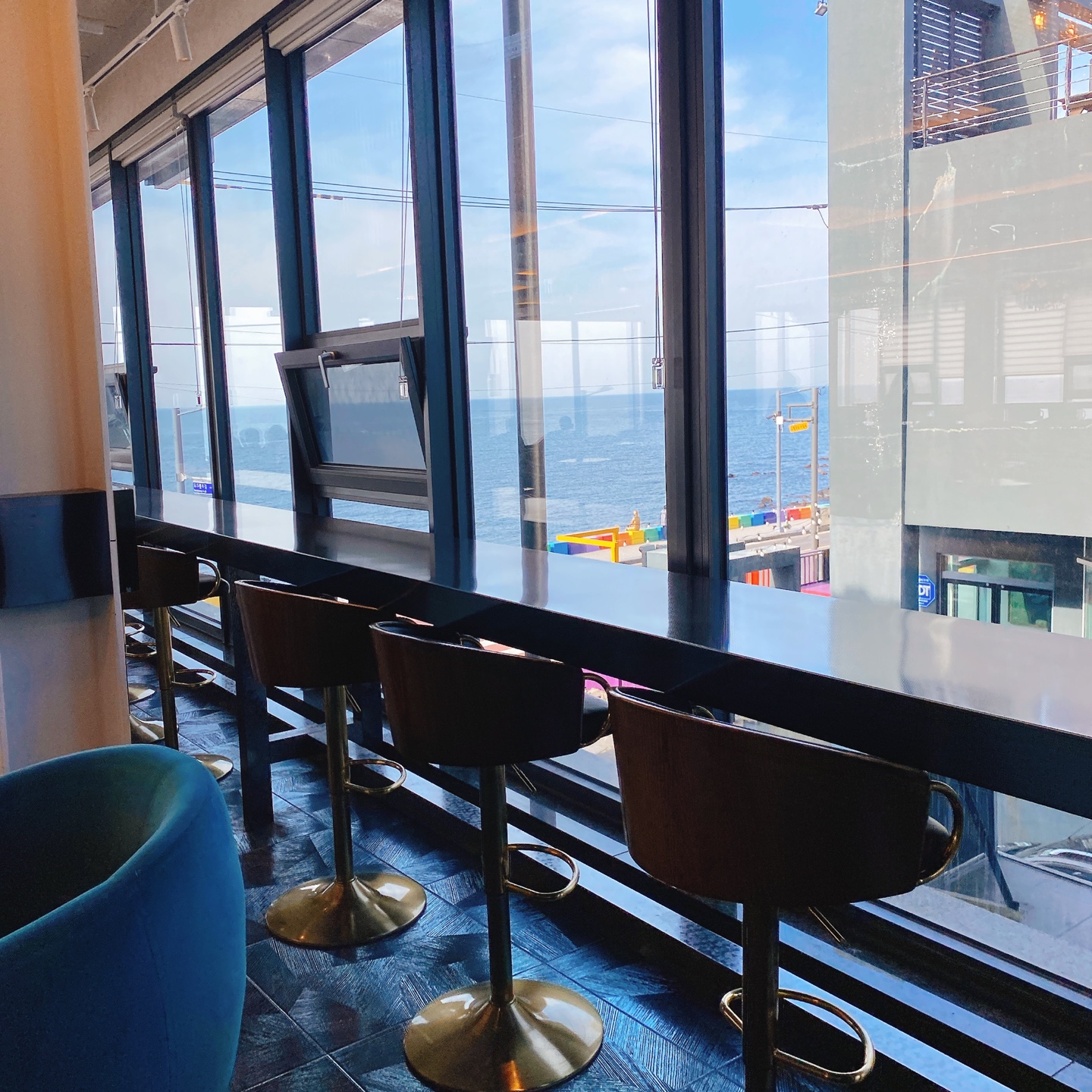 제주 도두 무지개 해안도로 도두봉 해수파크 포토존 비행기 제주공항근처 카페 나모나모베이커리