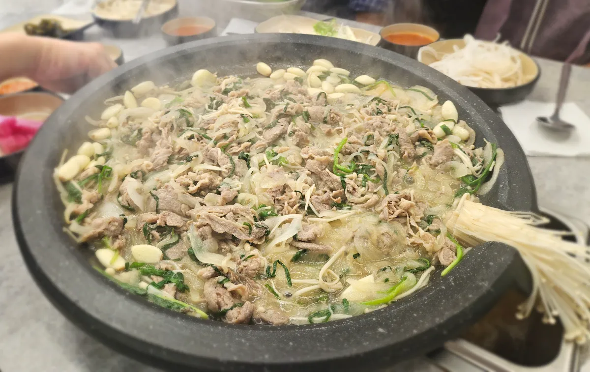 경남-진주시-화개마을-초전점-오리불고기-굽기