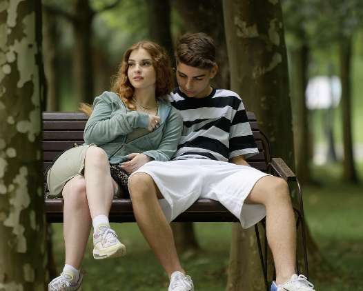 비난 대신 질문으로 시작하는 부부 대화