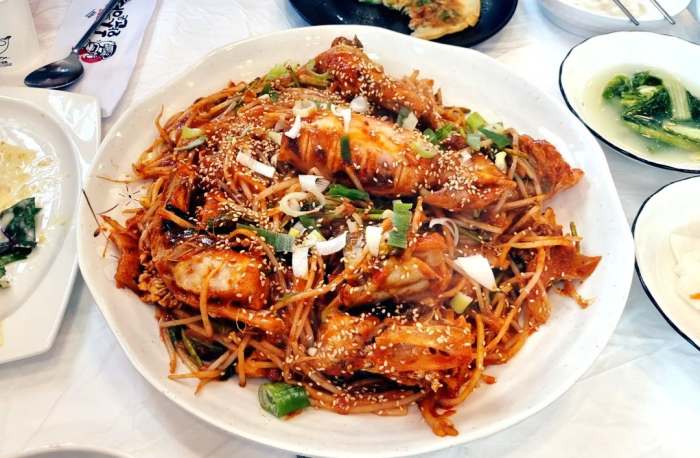 생방송오늘저녁 아구찜 통낙지 불낙 전골 차돌박이 나가사키 만두전골 서비스 전남 화순 맛집 추천