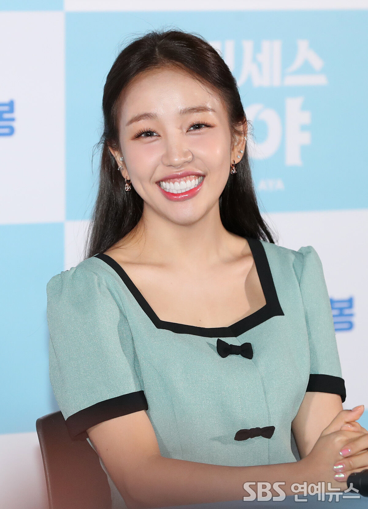 백아연 나이 프로필 키 인스타 화보 치아 교정 악성림프종 과거 노래 케이팝스타