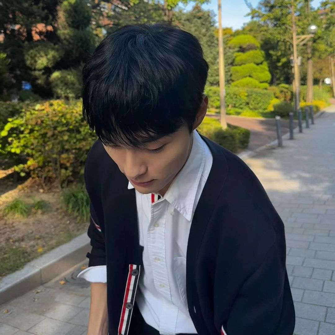 윤찬영