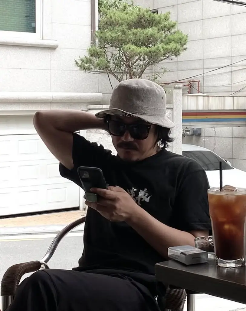 양익준