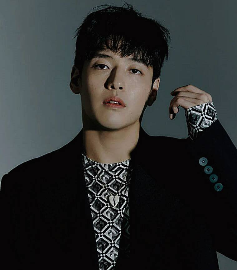 강하늘 나이 프로필