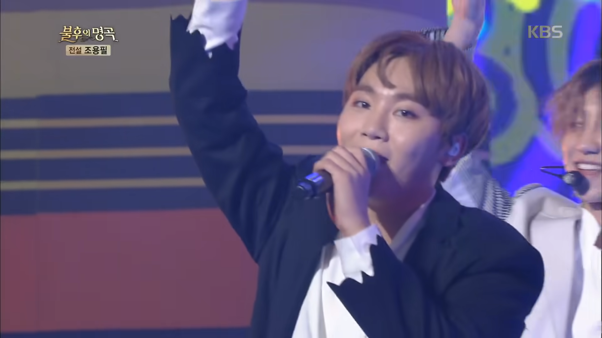 불후의명곡 Immortal Songs 2 - 세븐틴 - 단발머리.20180505 2-32 screenshot