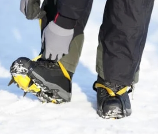 겨울 한라산 등반 필수 준비물 아이젠 고르는 팁