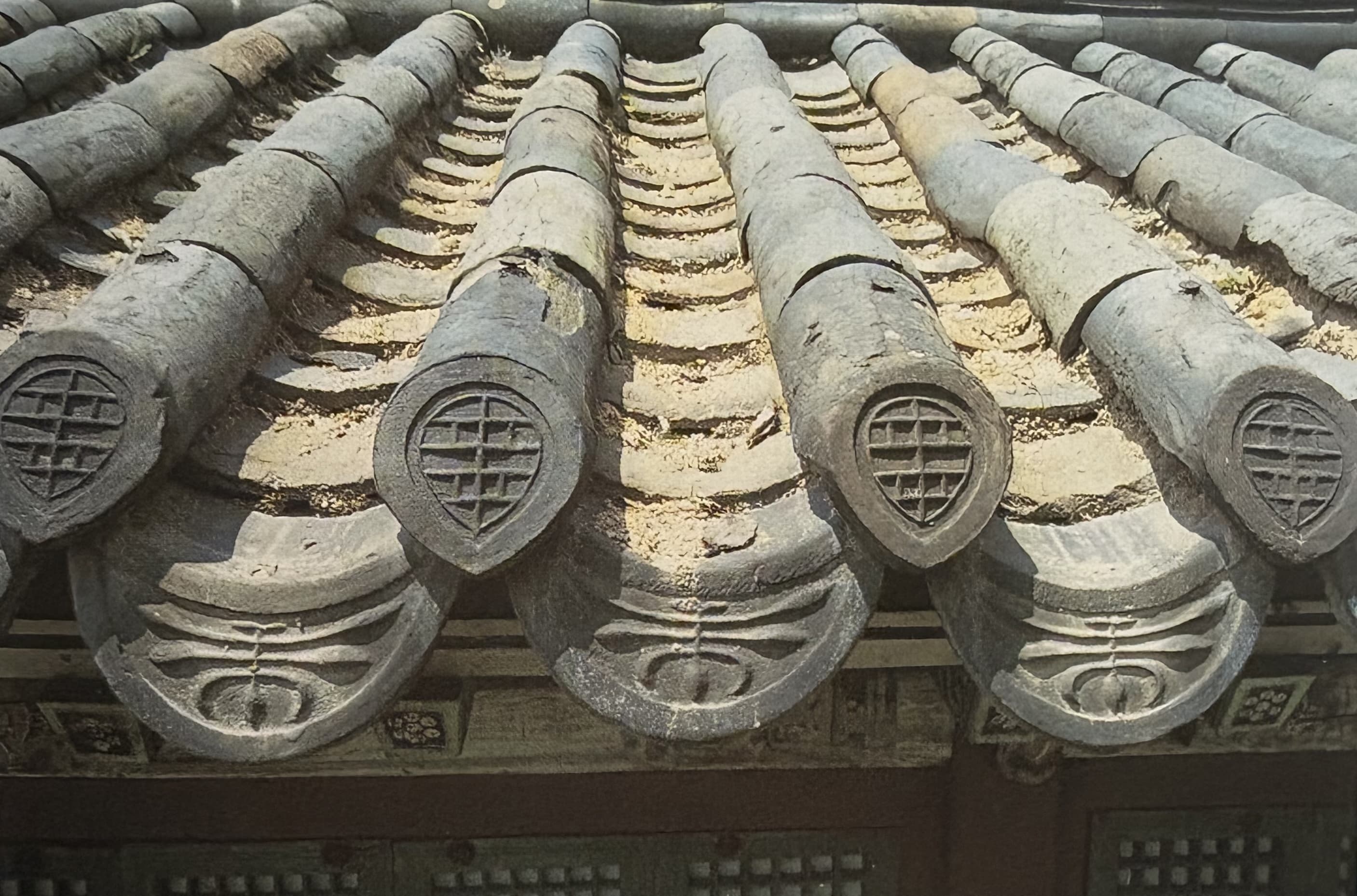 기와 두드림 음색과 품질 판별법