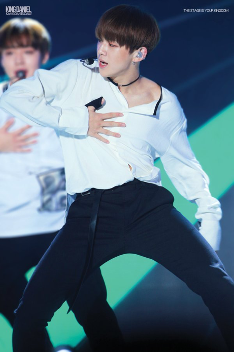 워너원 고화질 사진 강다니엘, 박지훈