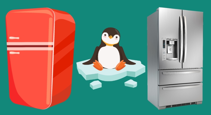 냉장고 사이에 있는 펭귄