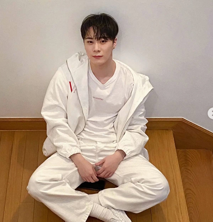 아스트로 문빈 사망 강남 자택 숨진 채 발견 극단적 선택 원인 인스타 이유