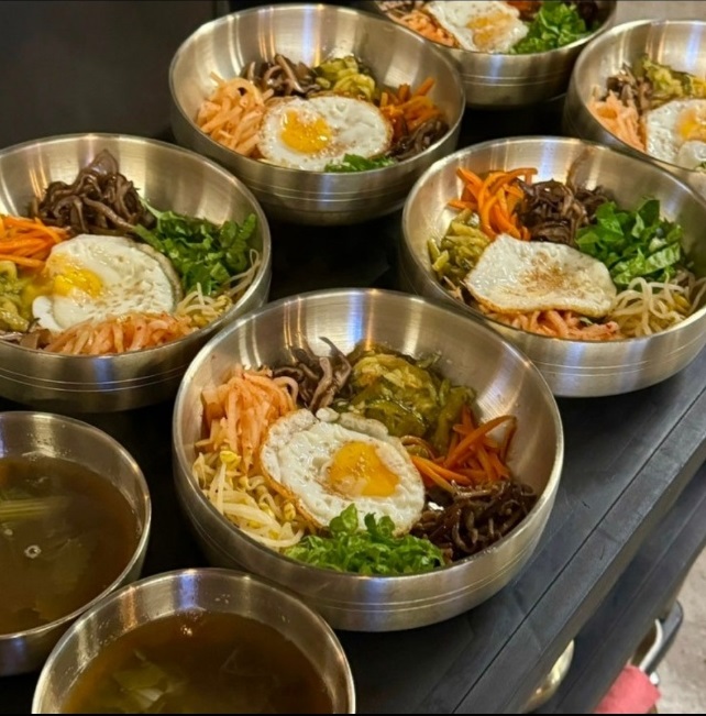 극한직업-대전-유성구-팔도비빔밥-하루-30그릇-한정