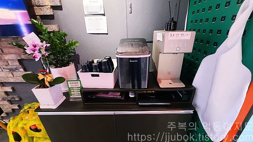 감탄계숯불치킨-용현점-정수기