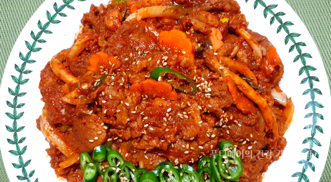 고소하고-쫄깃한-매콤달콤-돼지주물럭-제육볶음-사진