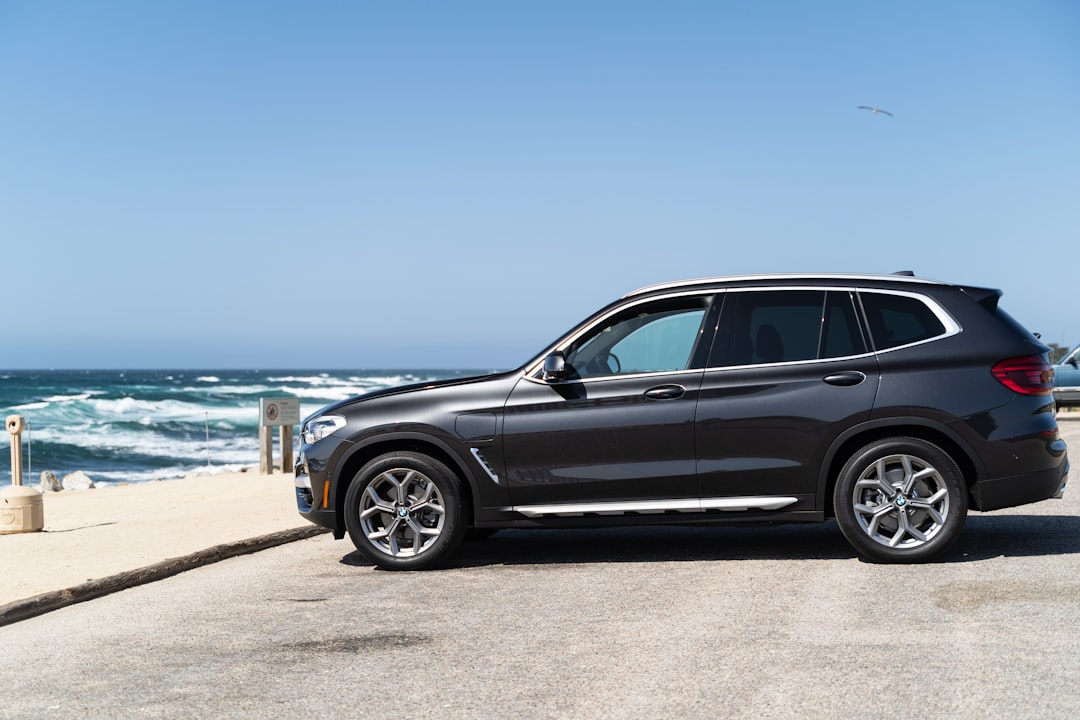 SUV