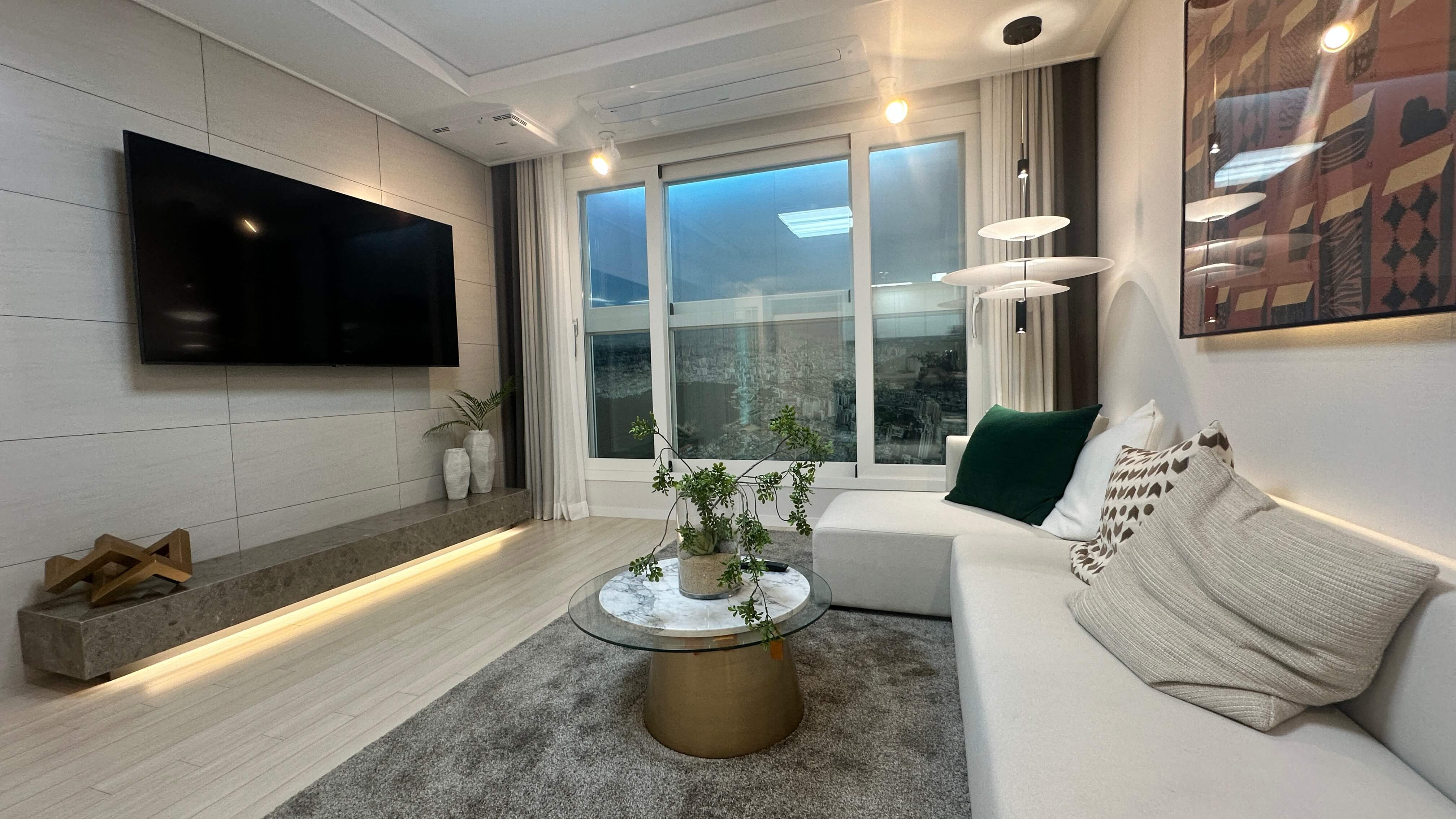 부천역 월드메르디앙 거실