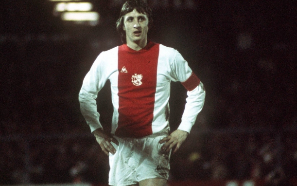 네덜란드 요한 크루이프 역대 축구선수 순위 호날두보다 앞서는 이유 바르셀로나 아약스 전술