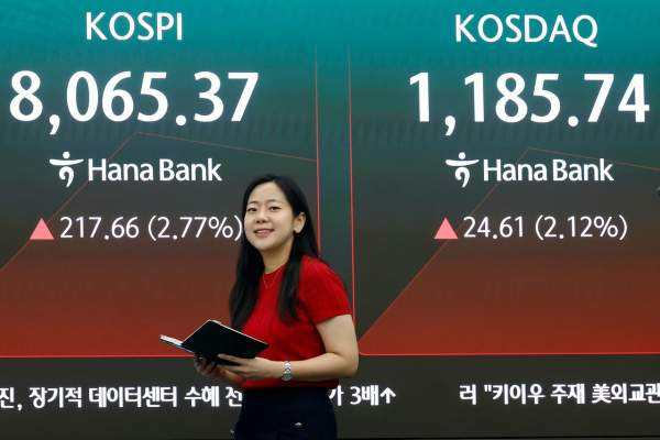 코스피 8000선 돌파 원인 분석과 전망: 30만전자&middot;200만닉스 시대의 투자 전략 및 리스크 점검