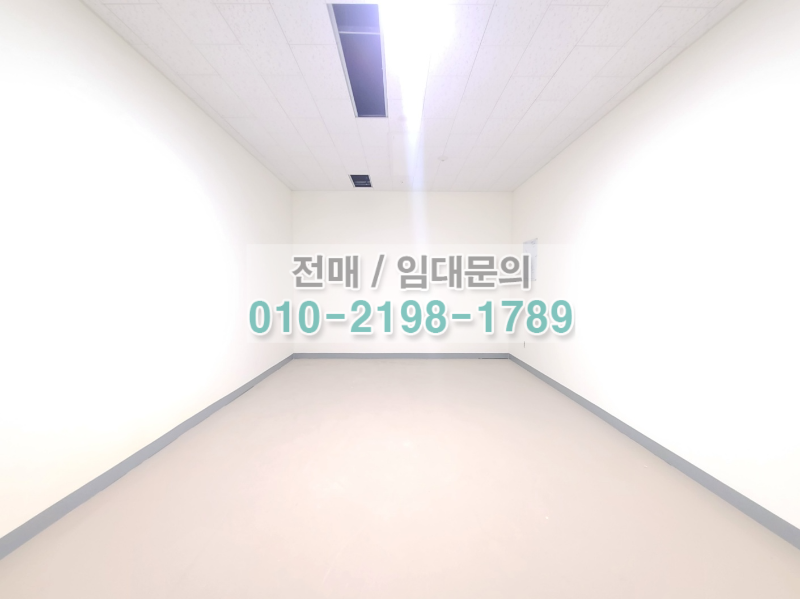 우성테크노파크 수원정자 지하창고 사진