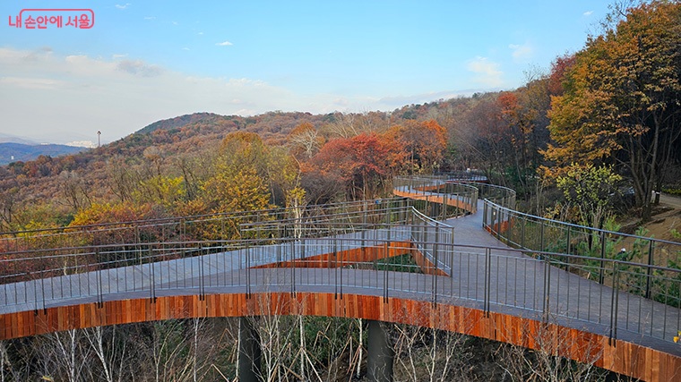 용마산 스카이워크 전망대 테크길