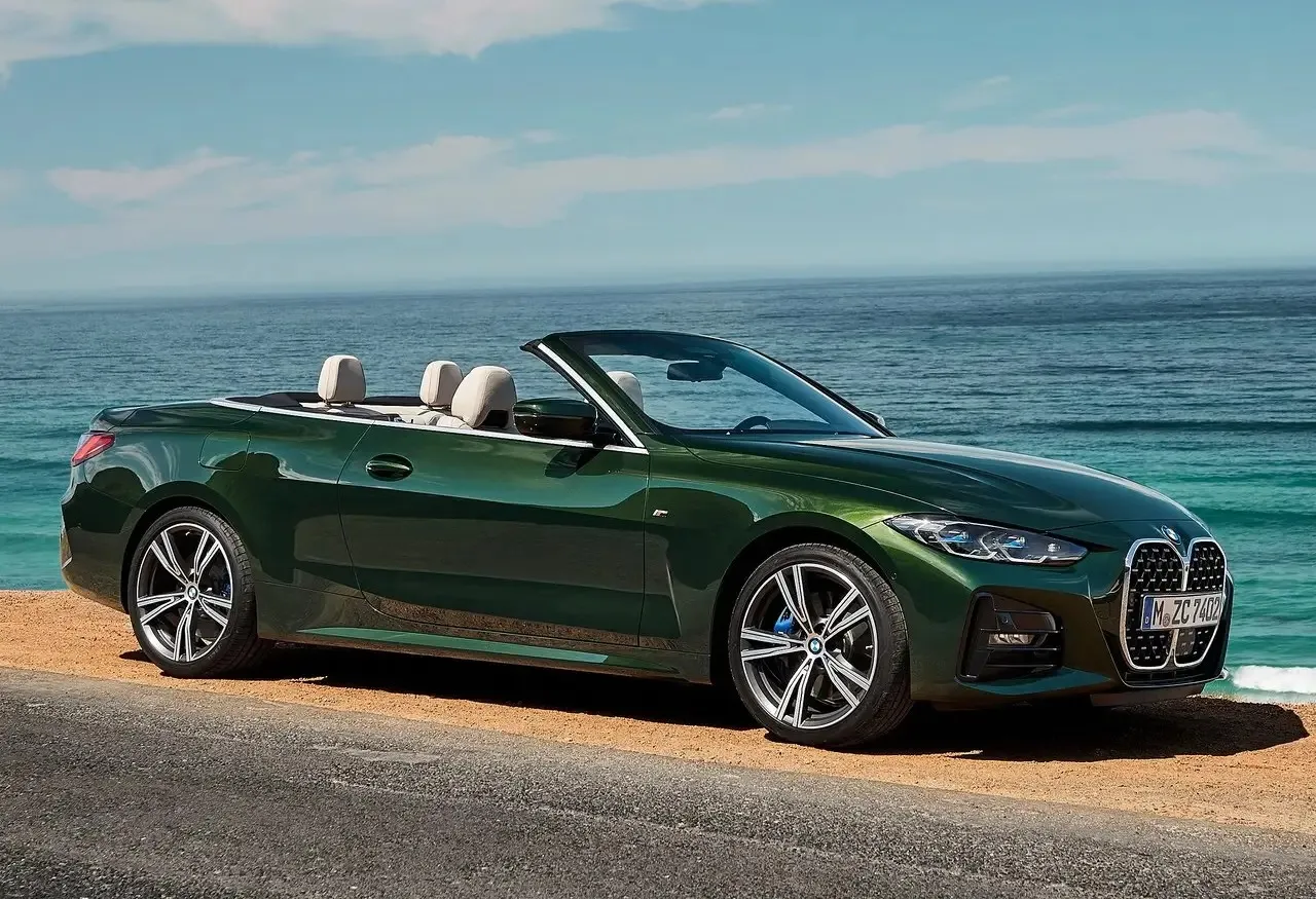 저렴한 오픈카 3위 : BMW 4시리즈 컨버터블